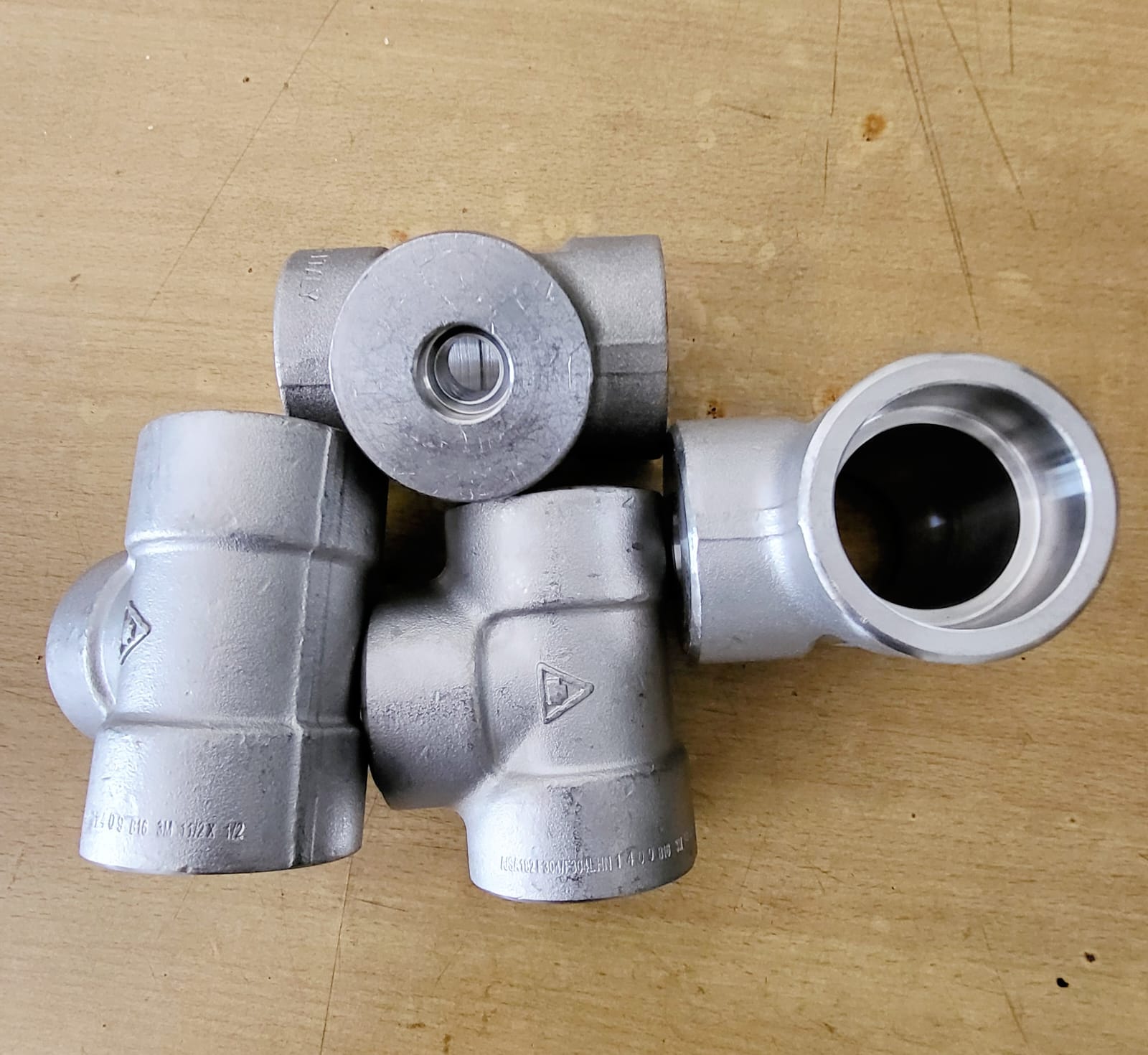 Jual Tee Class 3000 SW SS304/304L