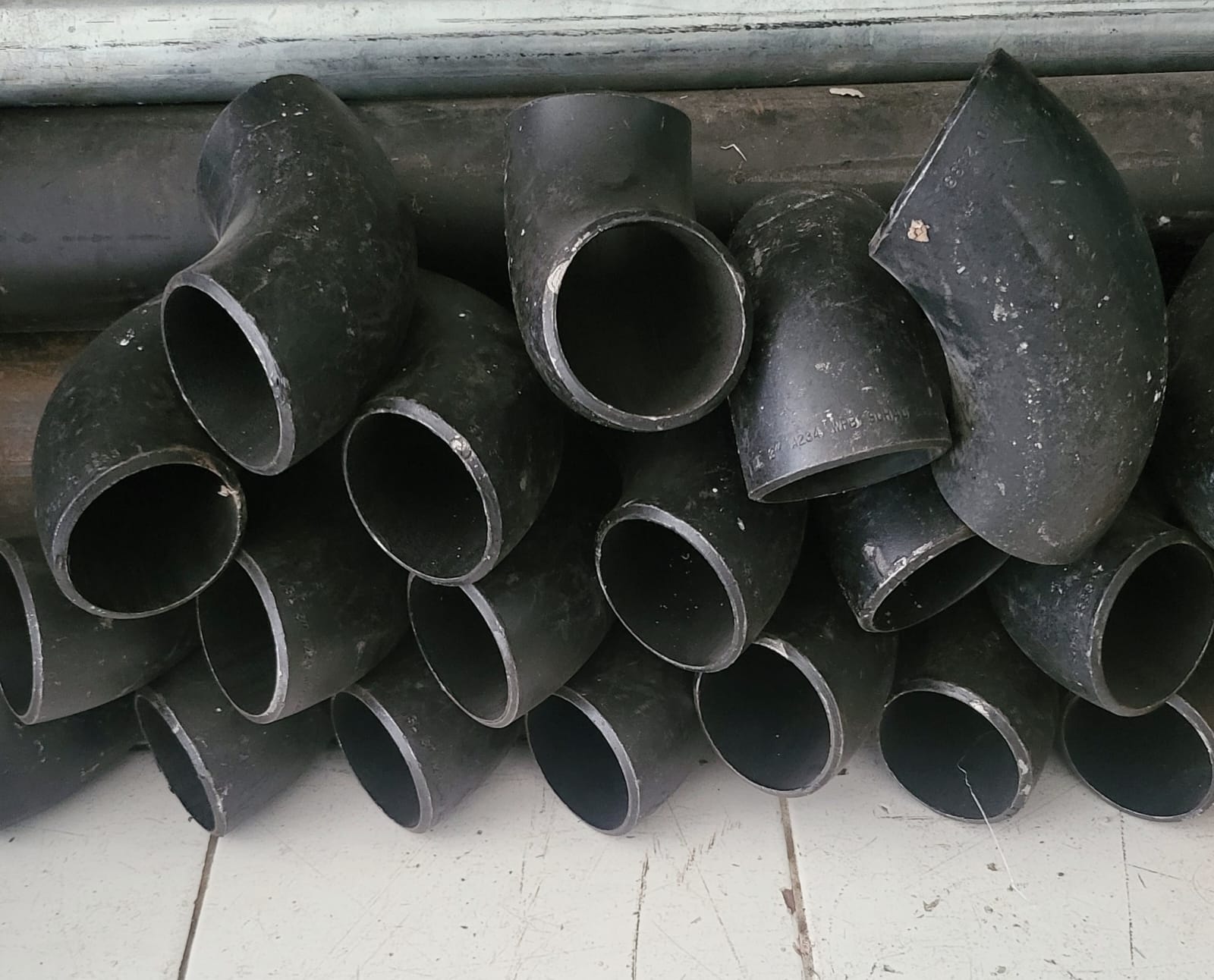 Elbow Carbon Steel ASTM A234 WPB